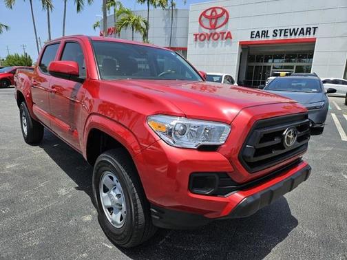 2022 Toyota Tacoma SR