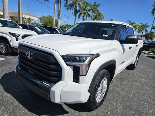 2022 Toyota Tundra SR5