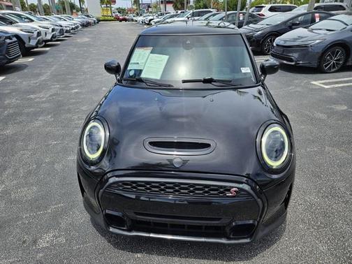 2022 MINI Hardtop Cooper S