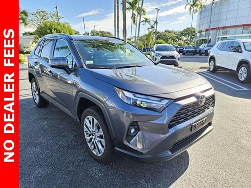2022 Toyota RAV4 XLE Premium