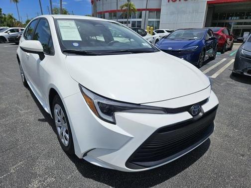 2024 Toyota Corolla Hybrid LE