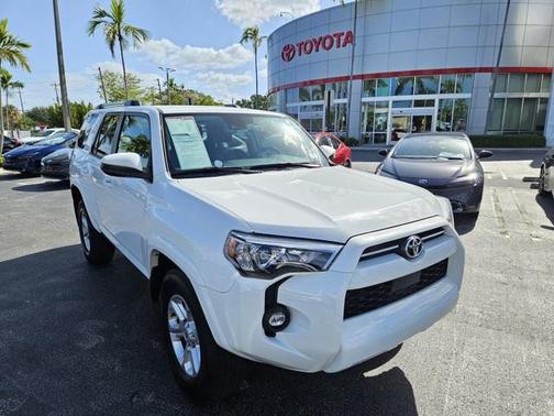 2024 Toyota 4Runner SR5