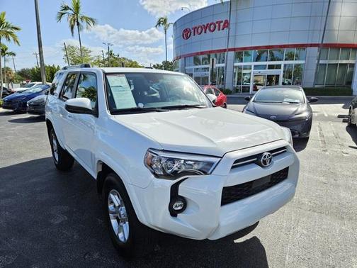 2024 Toyota 4Runner SR5