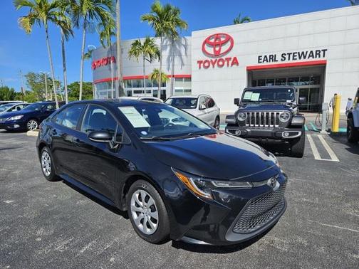 2020 Toyota Corolla LE