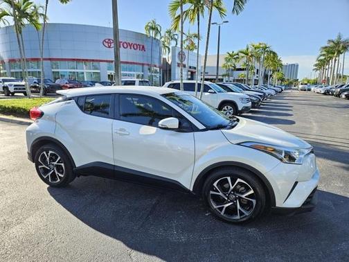 2018 Toyota C-HR XLE