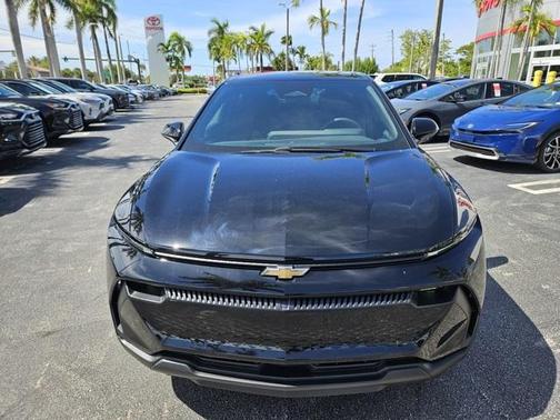 2025 Chevrolet Equinox EV LT