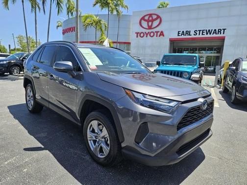 2023 Toyota RAV4 Hybrid LE
