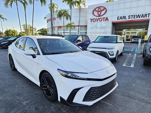 2025 Toyota Camry 