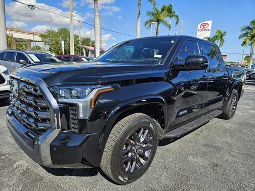 2022 Toyota Tundra Platinum