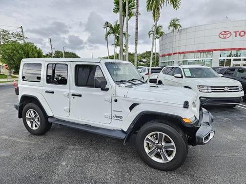 2021 Jeep Wrangler Unlimited Sahara