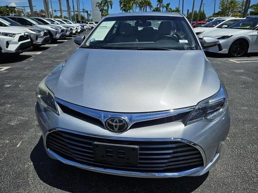 2017 Toyota Avalon XLE