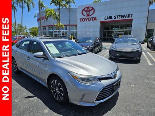 2017 Toyota Avalon XLE