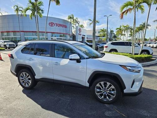 2024 Toyota RAV4 XLE Premium