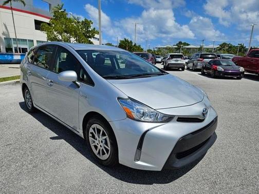 2016 Toyota Prius v Three