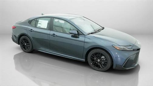 Dark Cosmos 2026 Toyota Camry SE