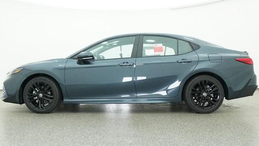 Dark Cosmos 2026 Toyota Camry SE