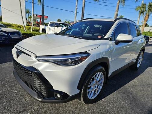 2024 Toyota Corolla Hybrid SE