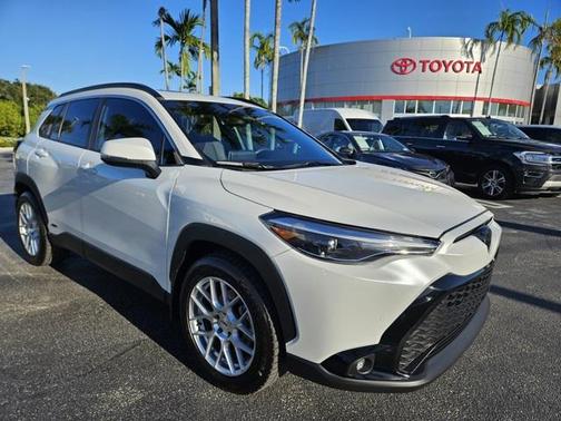 2024 Toyota Corolla Hybrid SE