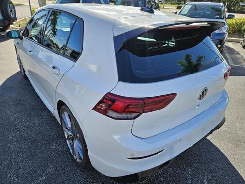 2024 Volkswagen Golf R 2.0T Manual