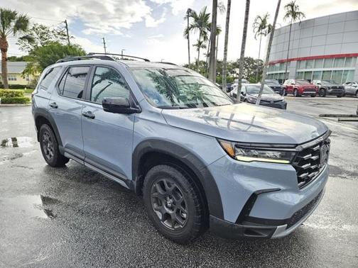 2023 Honda Pilot AWD TrailSport