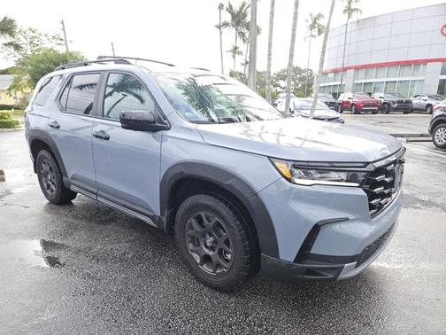 2023 Honda Pilot AWD TrailSport