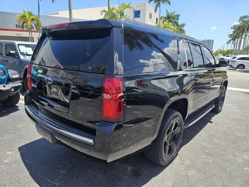 2020 Chevrolet Suburban LT