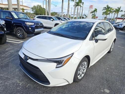 2024 Toyota Corolla Hybrid LE