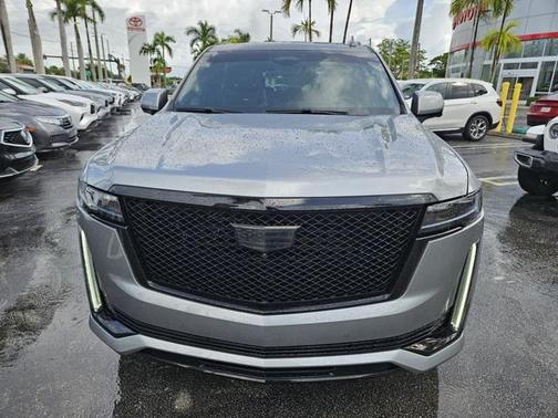 2023 Cadillac Escalade Sport
