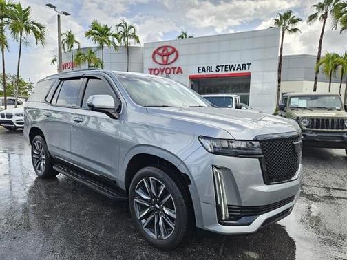 2023 Cadillac Escalade Sport