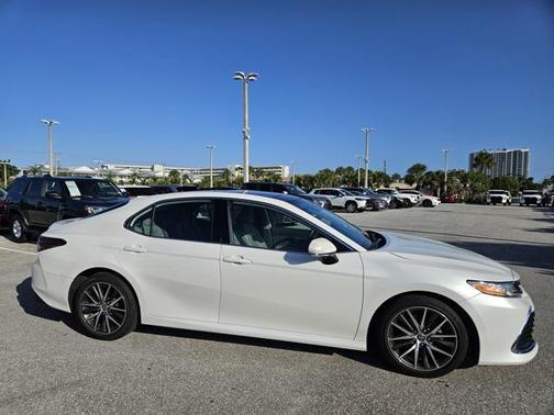 2021 Toyota Camry XLE