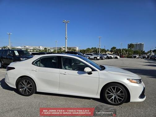 2021 Toyota Camry XLE