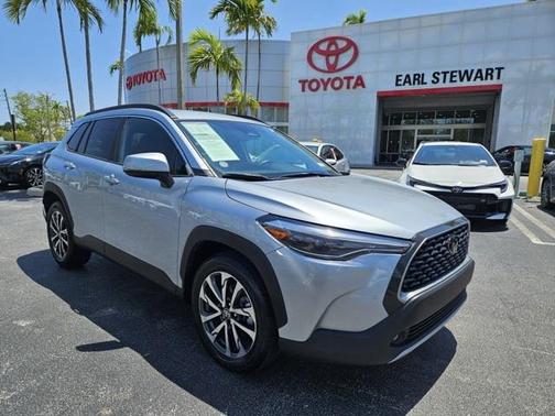 2023 Toyota Corolla Cross XLE
