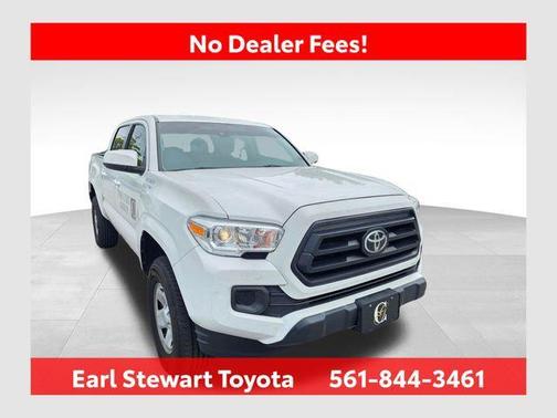 White 2022 Toyota Tacoma SR