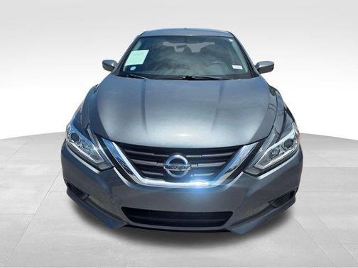 Gun Metallic 2016 Nissan Altima 2.5 S
