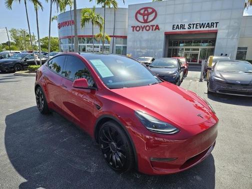 2022 Tesla Model Y Performance Dual Motor All-Wheel Drive