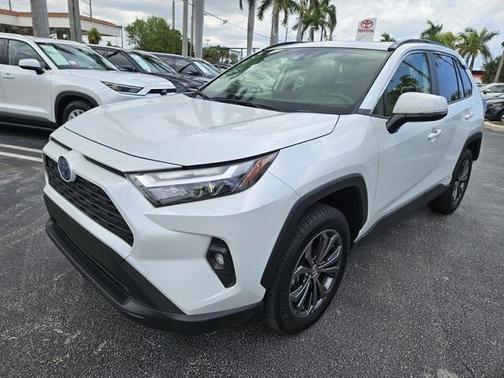 2024 Toyota RAV4 Hybrid XLE Premium