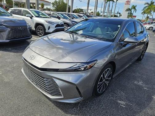 2025 Toyota Camry XLE