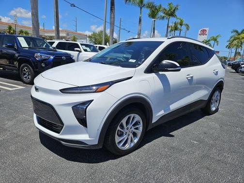 2023 Chevrolet Bolt EUV FWD LT