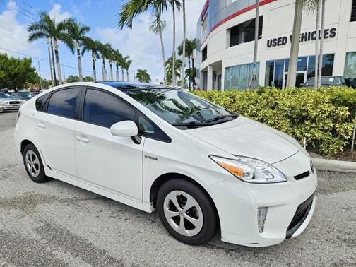 2013 Toyota Prius Three