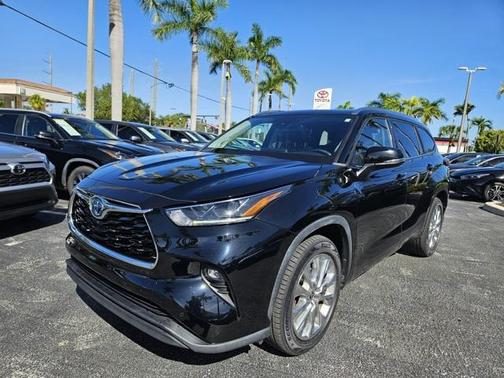 2021 Toyota Highlander Hybrid Limited