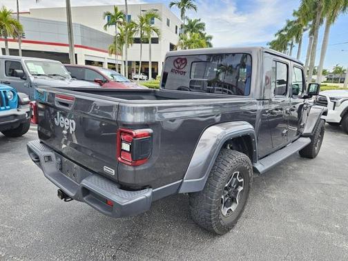 2021 Jeep Gladiator Overland