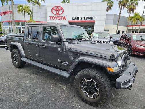 2021 Jeep Gladiator Overland
