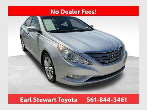 Radiant Silver Metallic 2012 Hyundai SONATA Limited