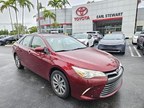 2016 Toyota Camry XLE