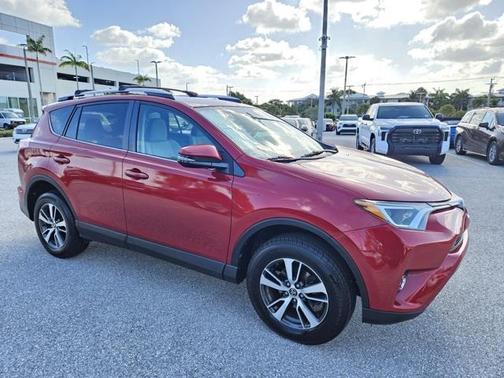 2016 Toyota RAV4 XLE