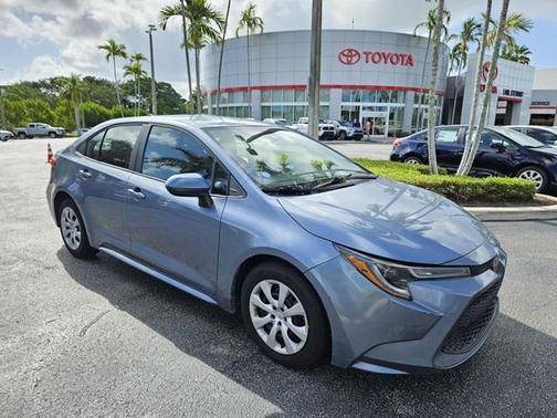 2020 Toyota Corolla LE