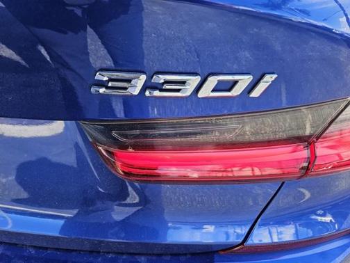 2021 BMW 330 xDrive