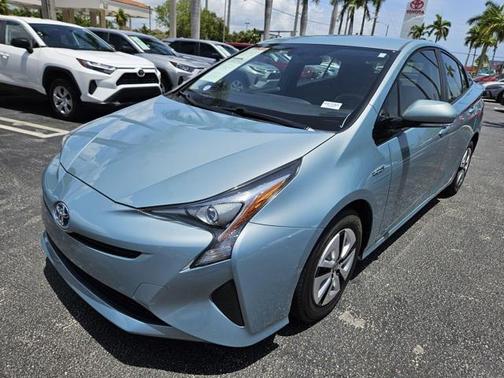 2016 Toyota Prius Three