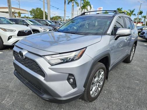 2025 Toyota RAV4 XLE Premium