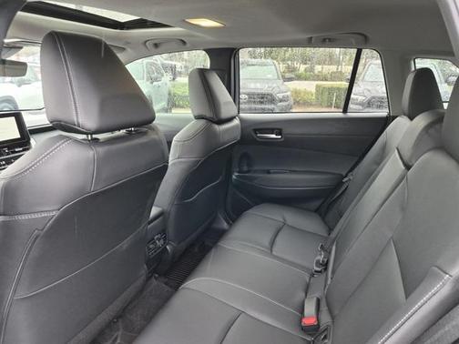 2025 Toyota Corolla Cross XLE